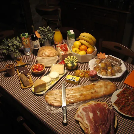 Country house Cal Nenot Puigcercos